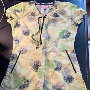 Koi XXS Multicolored Fitted Scrub Top